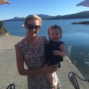 Meet your Posher, Jennifer